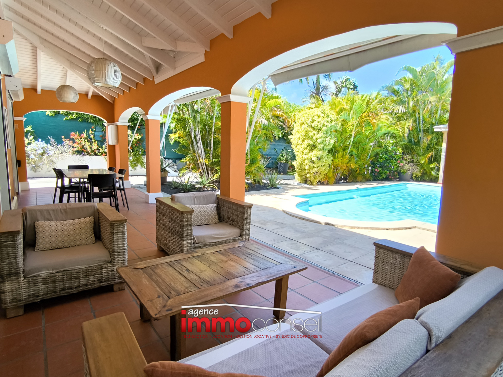 Maison 7 pièces 81 m² · à Saint-François · 81,1 m² · 599 000 €